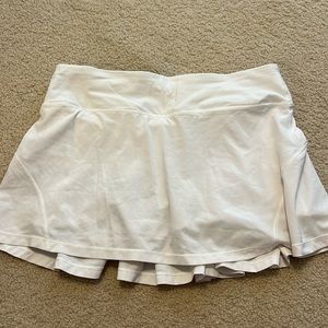 Lululemon white tennis skirt